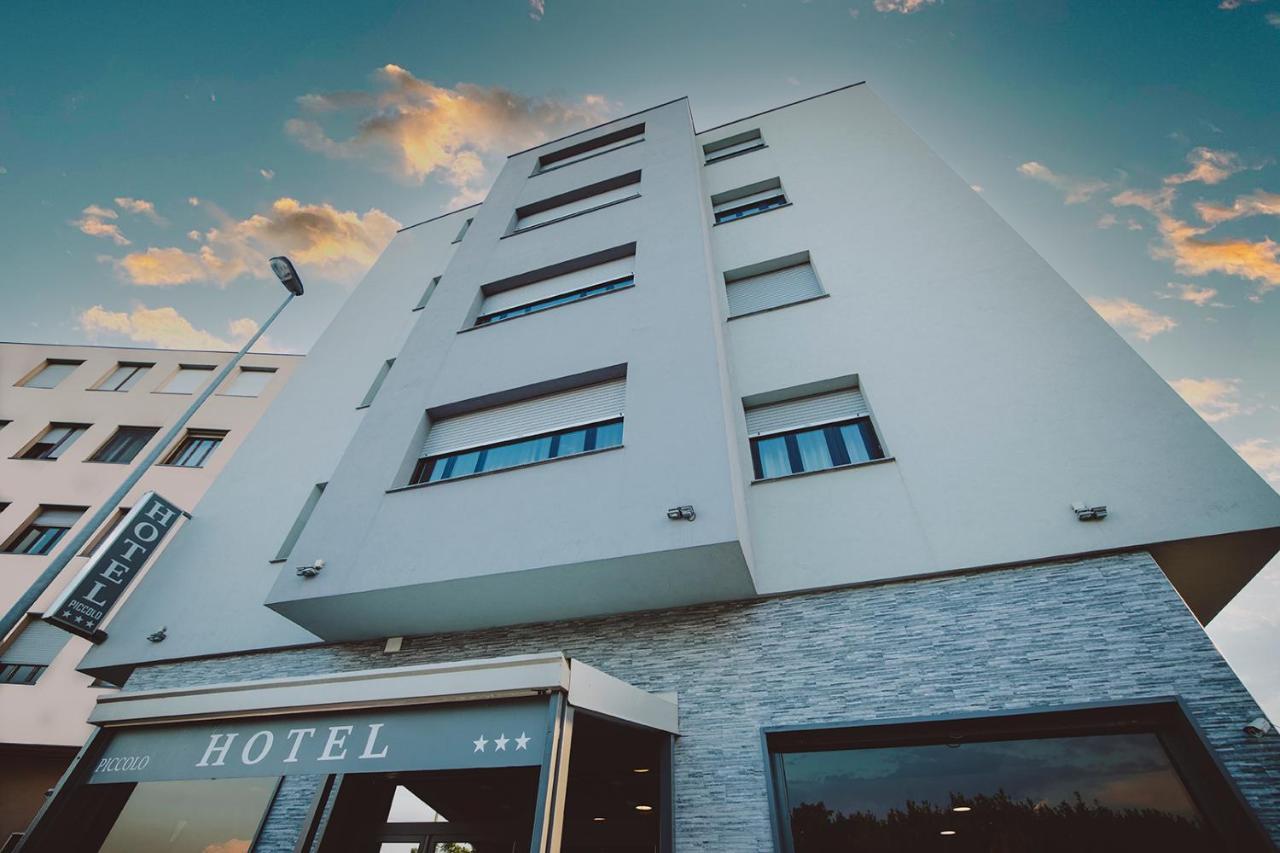 Piccolo Hotel Allamano Grugliasco Bagian luar foto