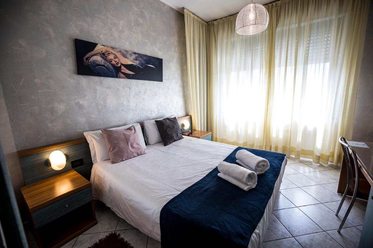 Piccolo Hotel Allamano Grugliasco Bagian luar foto