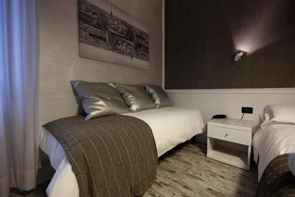 Piccolo Hotel Allamano Grugliasco Bagian luar foto